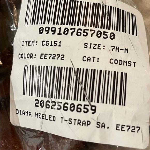 J. Crew Brown Lizard Textured T-strap Heeled Sandals/NWOT/7.5M - Picture 10 of 10